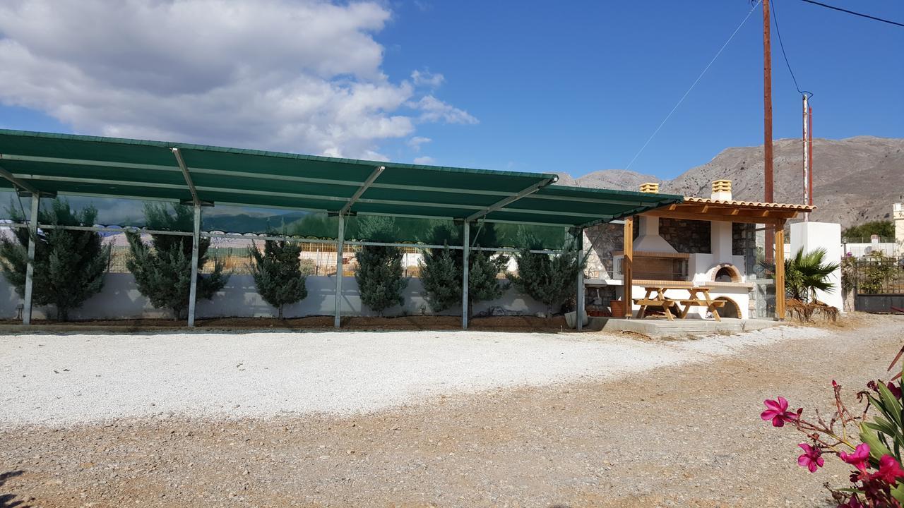 פראנגוקאסטלון Kritamos Beach Apartments מראה חיצוני תמונה