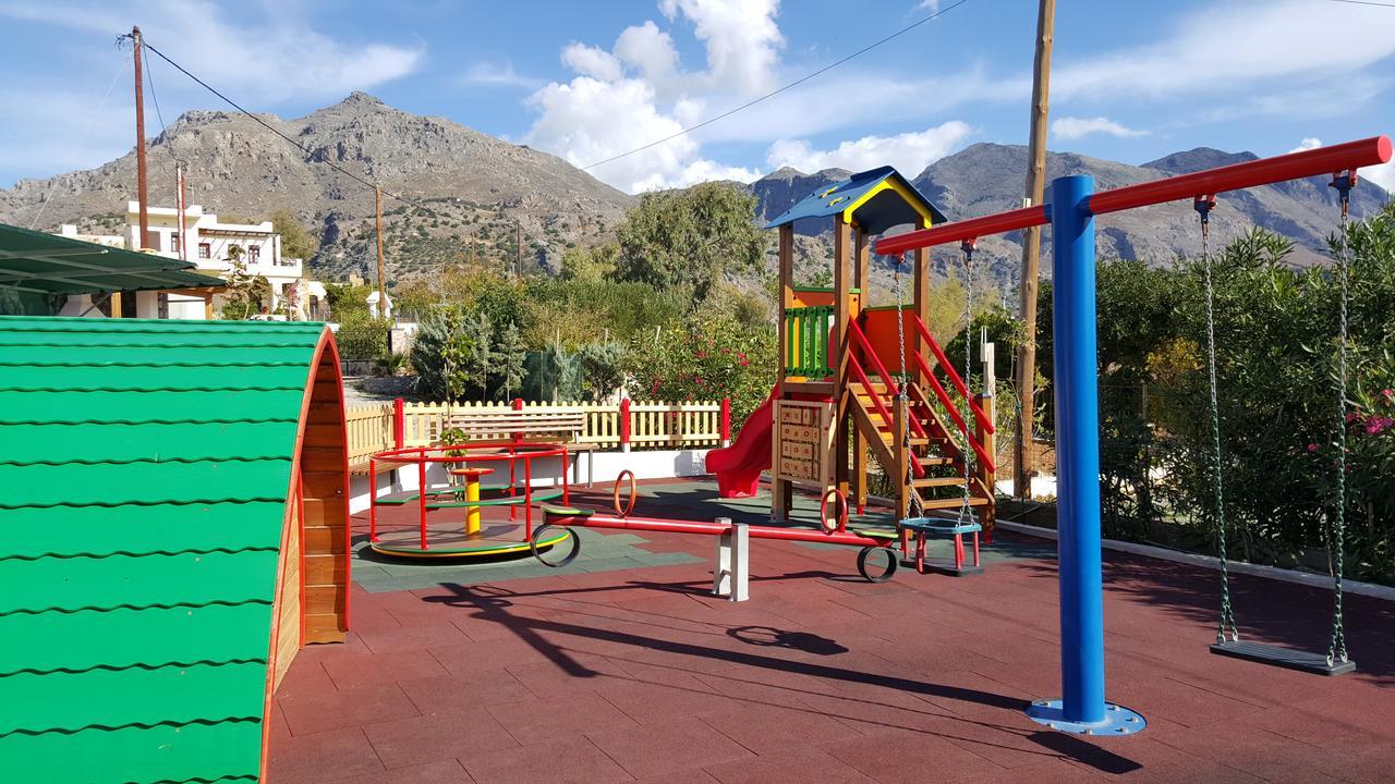 פראנגוקאסטלון Kritamos Beach Apartments מראה חיצוני תמונה
